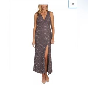 NEW Nightway Women's V-Neck
Sleeveless Glitter-Lace